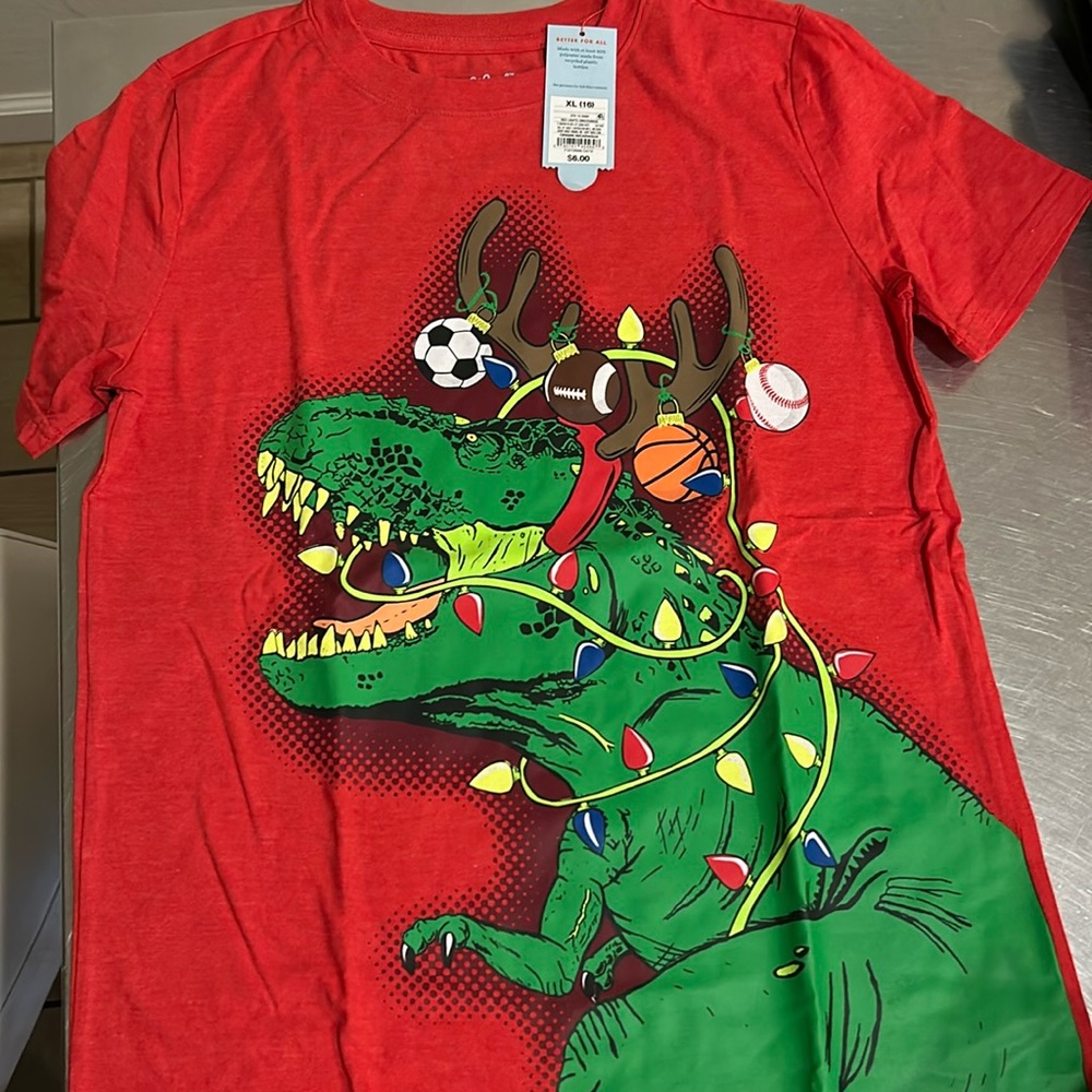 Cat & Jack dinosaur Christmas Tshirt